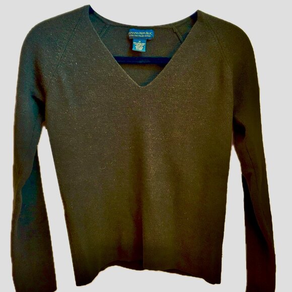 Banana Republic Sweater Women's M Chocolate Brown Merino Wool V-Neck Long Sleeve - Picture 8 of 8
